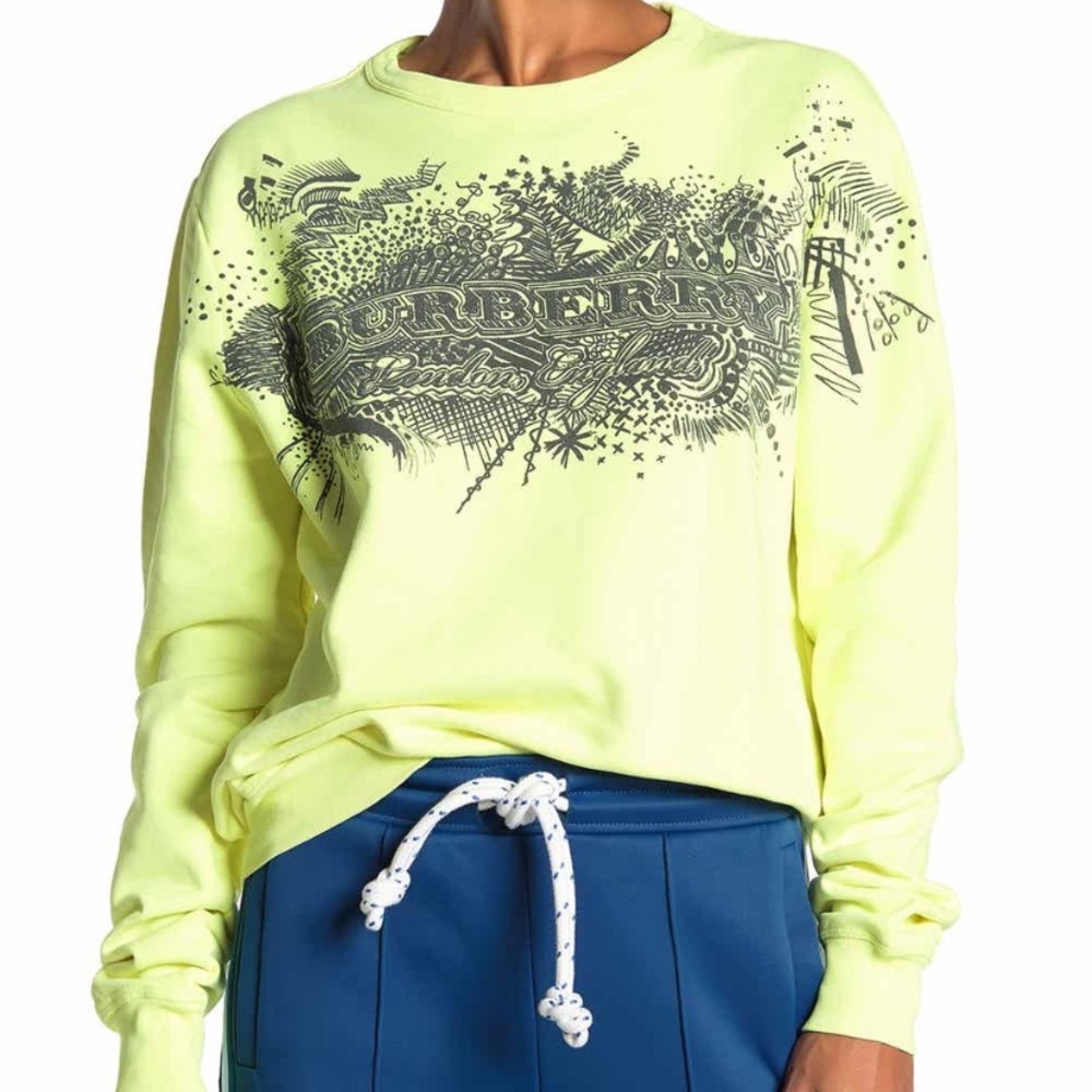 📍SOLD 📍Burberry sweatshirt NWT